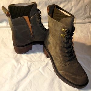 Zodiac, Chance size 8.5 boots